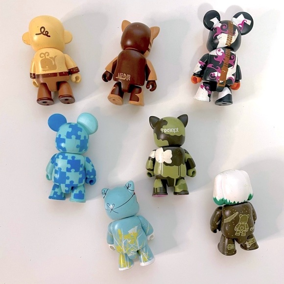 Toy2R - 7 Qee Series Mini Figurines - Picture 4 of 5